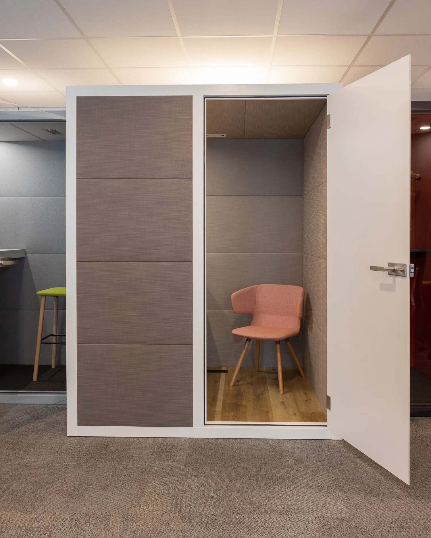 Kolfruimte voor op kantoor, privacy, rust en stilte